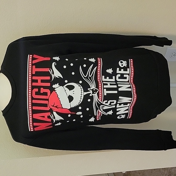 DISNEY NIGHTMARE BEFORE CHRISTMAS SWEATSHIRT....SMALL - Picture 2 of 10